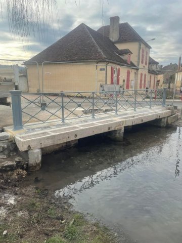 Rénovation et stabilisation de pierres de pont par entreprise de travaux publics - ROLLAND TP à Surgy
